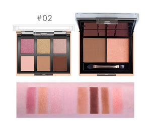 O.TWO.O Eyeshadow and Blusher Palette