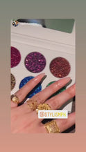 Load and play video in Gallery viewer, Stylism&#39;s Glitters Palette (24 Rich Colours)
