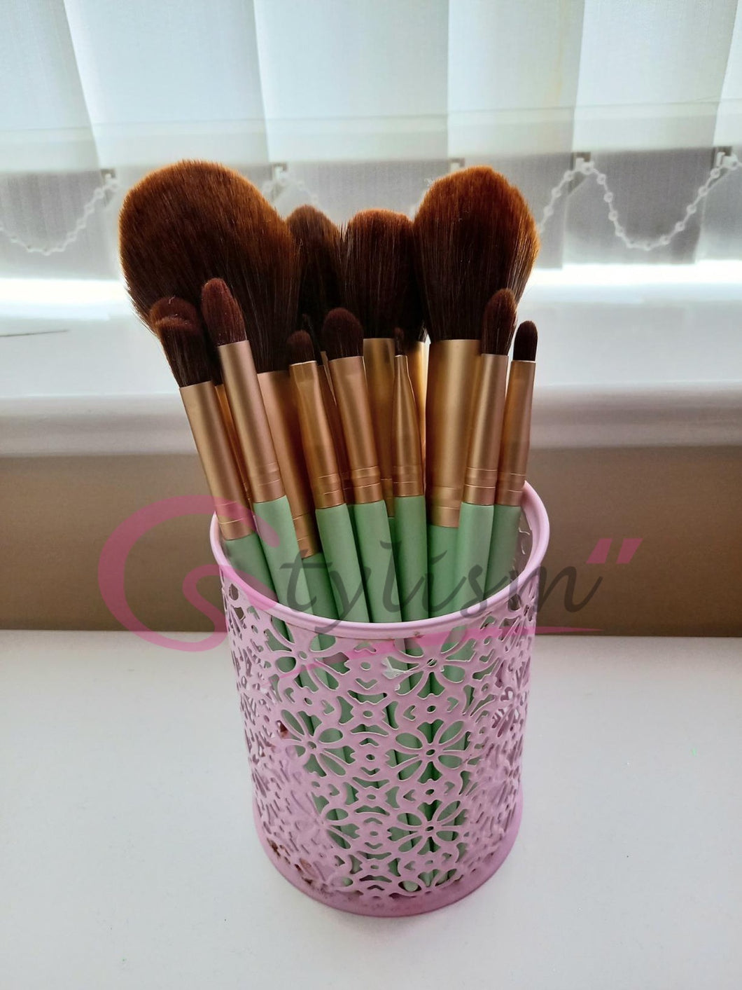 Spring Green Brush Set (13 piece brush collection with bag)
